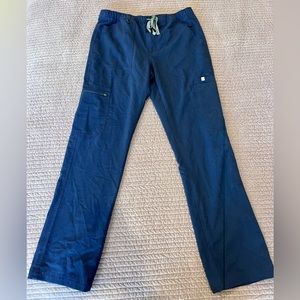 Mens Figs, navy blue, scrub pants, drawstring waist, lots of pockets! VGUC
